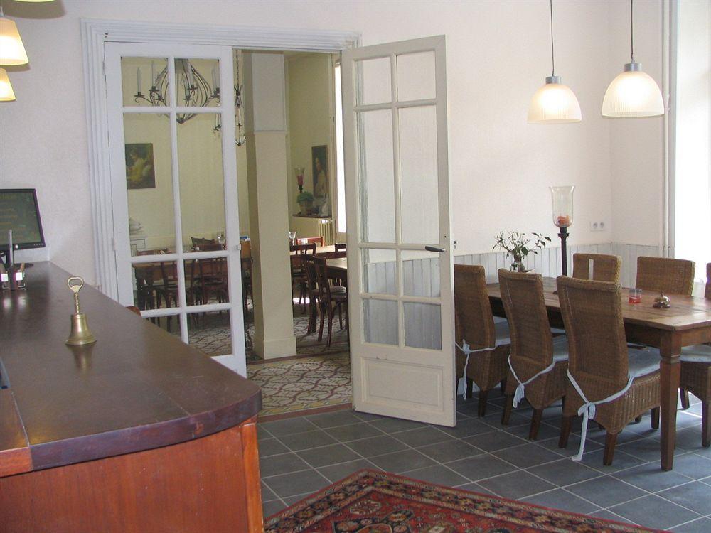 Hotel De La Providence Égliseneuve-dʼEntraigues Eksteriør billede